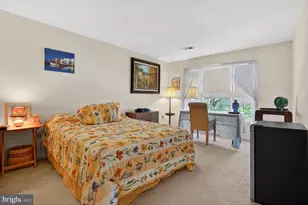 8708 Cross Chase Cir, Fairfax Station, VA 22039 - Photo 32