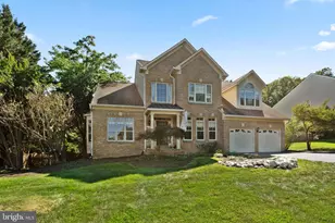 8708 Cross Chase Cir, Fairfax Station, VA 22039 - Photo 6