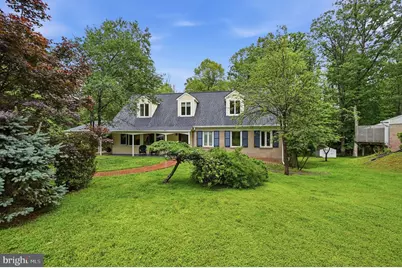 2506 Pinoak Lane, Reston, VA 20191 - Photo 2