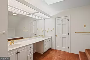 700 Running Brook Dr, Great Falls, VA 22066 - Photo 34