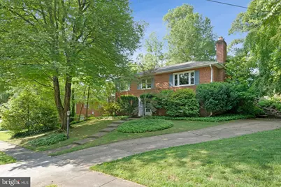 3160 Ravenwood Drive, Falls Church, VA 22044 - Photo 2