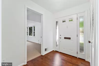 3160 Ravenwood Drive, Falls Church, VA 22044 - Photo 4
