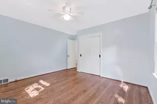 3160 Ravenwood Dr, Falls Church, VA 22044 - Photo 18