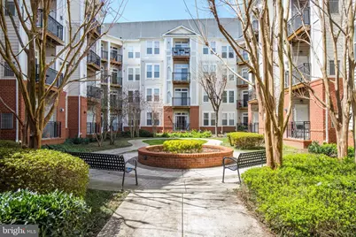 2655 Prosperity Avenue #415, Fairfax, VA 22031 - Photo 4
