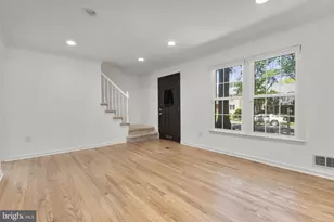 2407 Alsop Ct, Reston, VA 20191 - Photo 8