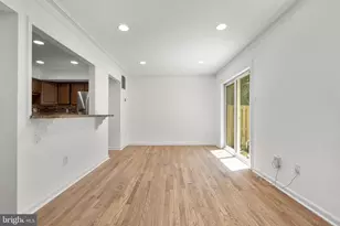 2407 Alsop Ct, Reston, VA 20191 - Photo 16
