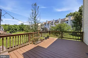 6050 Heatherwood Dr, Alexandria, VA 22310 - Photo 20