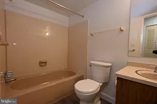 4404 Island Pl, Annandale, VA 22003 - Photo 12