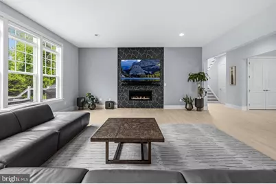 11865 Boscobel Court, Herndon, VA 20170 - Photo 14