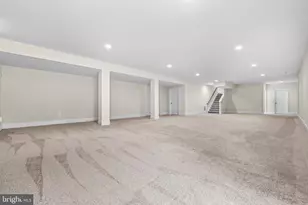 11865 Boscobel Ct, Herndon, VA 20170 - Photo 50