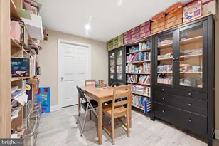 911 Riva Ridge Dr, Great Falls, VA 22066 - Photo 28