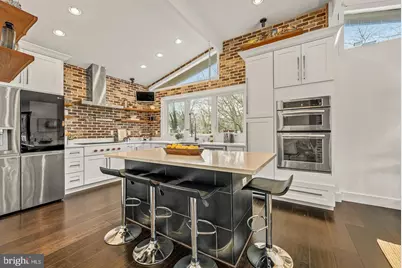 1717 Valley Avenue, McLean, VA 22101 - Photo 6