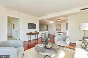 8220 Crestwood Heights Dr, McLean, VA 22102 - Photo 18