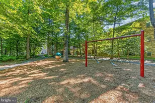 2330 Freetown Ct, Reston, VA 20191 - Photo 22