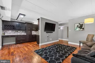 2330 Freetown Ct, Reston, VA 20191 - Photo 2