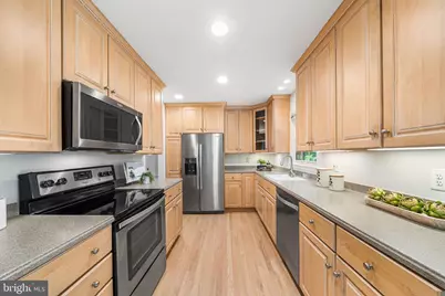 7913 Pebble Brook Court, Springfield, VA 22153 - Photo 14