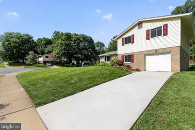 4898 Wheatstone Drive, Fairfax, VA 22032 - Photo 2