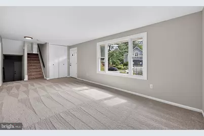 4898 Wheatstone Drive, Fairfax, VA 22032 - Photo 6