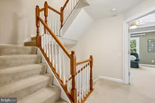9574 Lagersfield Cir, Vienna, VA 22181 - Photo 34