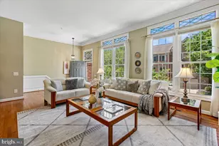 9574 Lagersfield Cir, Vienna, VA 22181 - Photo 6