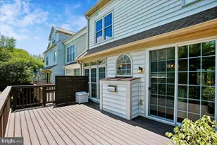 9574 Lagersfield Cir, Vienna, VA 22181 - Photo 50