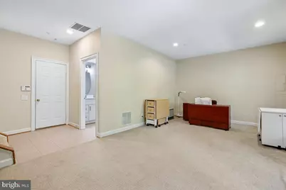 9574 Lagersfield Circle, Vienna, VA 22181 - Photo 40