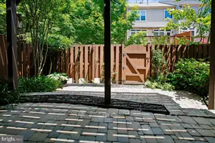 9574 Lagersfield Cir, Vienna, VA 22181 - Photo 52