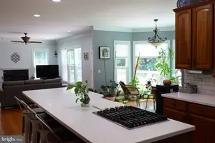 2650 Cockerill Farm Ln, Herndon, VA 20171 - Photo 8