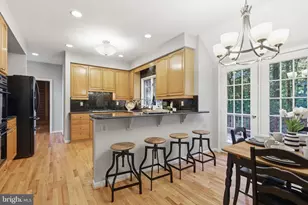 8556 Hooes Rd, Springfield, VA 22153 - Photo 16
