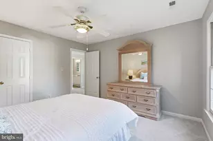 8556 Hooes Rd, Springfield, VA 22153 - Photo 32