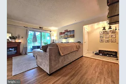 7758 New Providence Drive #9, Falls Church, VA 22042 - Photo 2