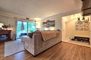 7758 New Providence Dr, Falls Church, VA 22042 - Photo 2