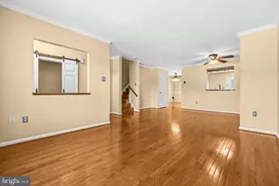 6837 Malton Ct, Centreville, VA 20121 - Photo 12