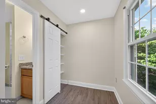 9608 Masterworks Dr, Vienna, VA 22181 - Photo 26