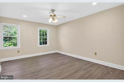 9608 Masterworks Drive, Vienna, VA 22181 - Photo 22