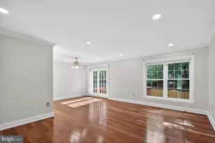 9608 Masterworks Dr, Vienna, VA 22181 - Photo 8
