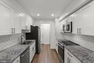 3334 Spring Ln, Falls Church, VA 22041 - Photo 4