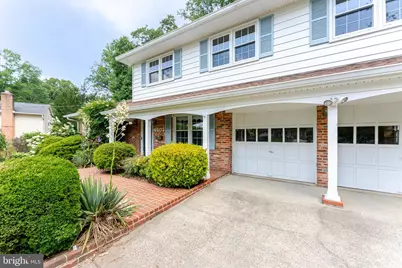 8202 Excalibur Court, Annandale, VA 22003 - Photo 2
