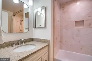 6149 Green Hollow Ct, Springfield, VA 22152 - Photo 18