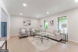 9109 Parliament Dr, Burke, VA 22015 - Photo 4
