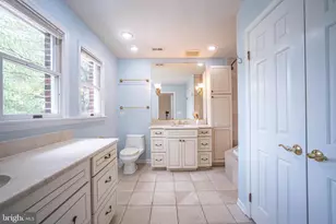 7330 Lewinsville Park Ct, McLean, VA 22101 - Photo 8