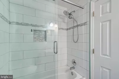 7521 Dolce, Annandale, VA 22003 - Photo 36