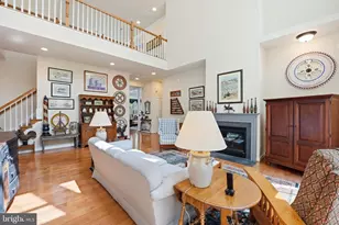 7805 Rose Garden Ln, Springfield, VA 22153 - Photo 22