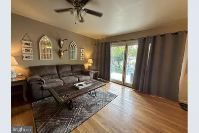 3910 Forest Grove Drive, Annandale, VA 22003 - Photo 16