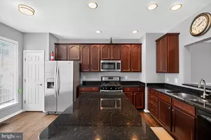 9179 Furey Rd, Lorton, VA 22079 - Photo 8