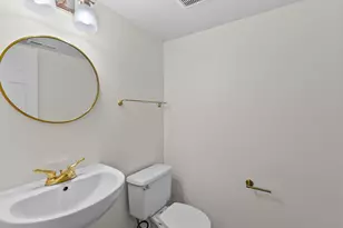 2178 Mager Dr, Herndon, VA 20170 - Photo 4