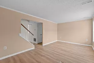 2178 Mager Dr, Herndon, VA 20170 - Photo 2
