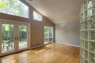 2207 Fordham Dr, Alexandria, VA 22307 - Photo 28