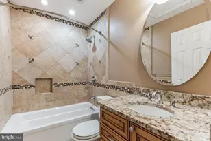 [Address not provided], Alexandria, VA 22315 - Photo 12