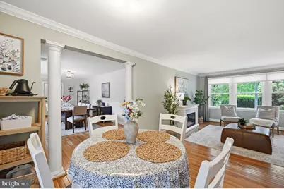 10818 Oldfield Drive, Reston, VA 20191 - Photo 16